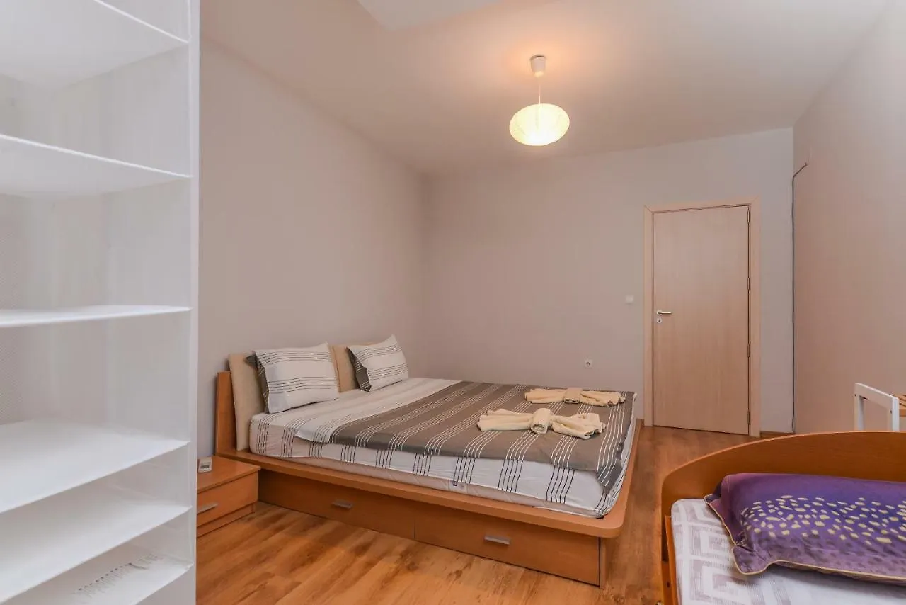 Vitosha View One Bedroom Apartment By Flat Mаnager Sofia 0*,